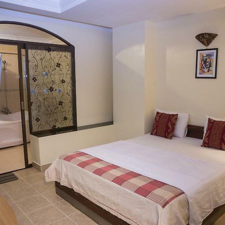 Caroline Hotel Ho Chi Minh City Bagian luar foto