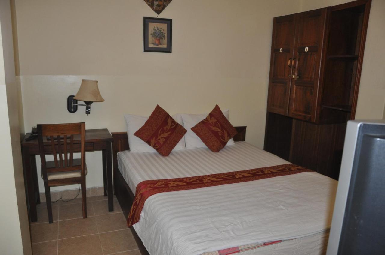 Caroline Hotel Ho Chi Minh City Bagian luar foto