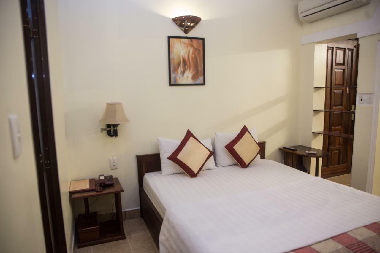 Caroline Hotel Ho Chi Minh City Bagian luar foto