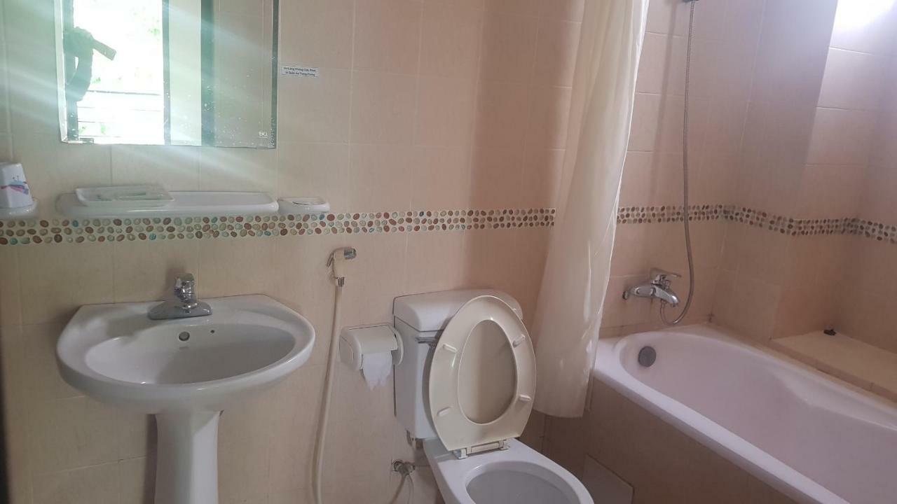 Caroline Hotel Ho Chi Minh City Bagian luar foto